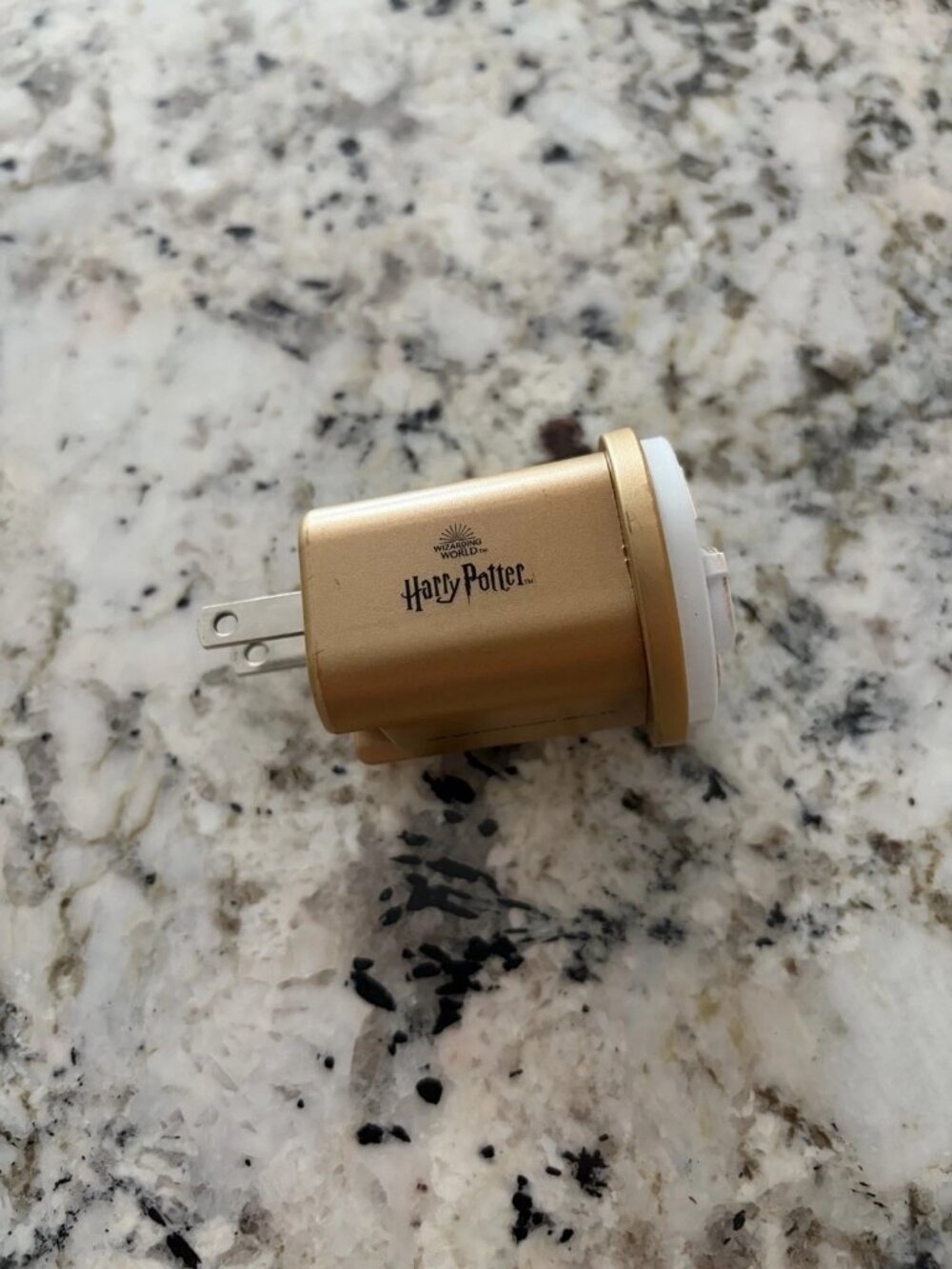 Harry Potter Golden Snitch Cell Phone Wall Charger USB